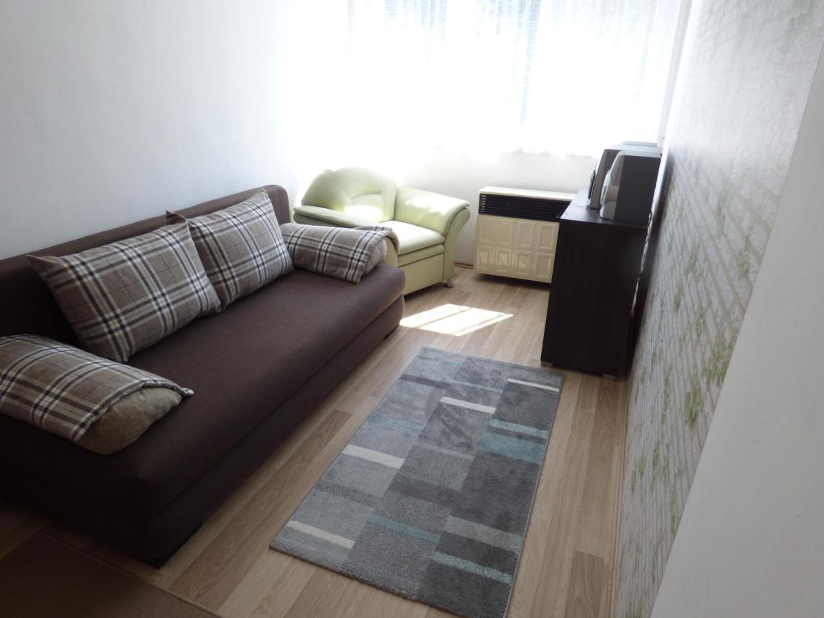 Bega Apartman Appartement Barcs Buitenkant foto